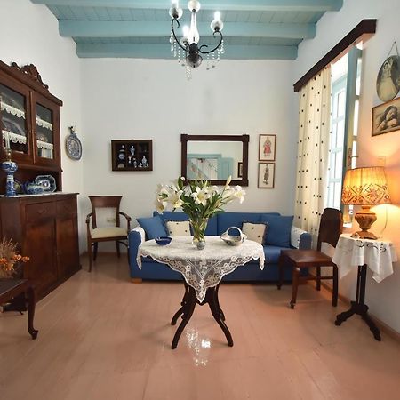 Traditional House By The Sea Mandrákion Exterior photo